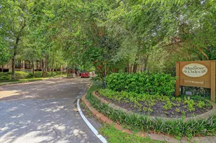 11711 Memorial Dr, Houston, TX 77024 - Photo 15