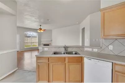 5010 Blanco Drive, Pearland, TX 77584 - Photo 7