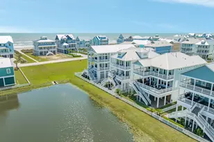 3827 Seabreeze Ln, Galveston, TX 77554 - Photo 43