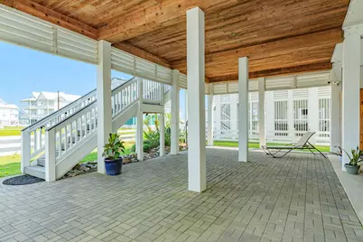 3827 Sea Breeze Lane, Galveston, TX 77554 - Photo 15