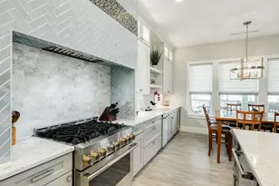 3827 Seabreeze Ln, Galveston, TX 77554 - Photo 25