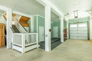 3827 Seabreeze Ln, Galveston, TX 77554 - Photo 17