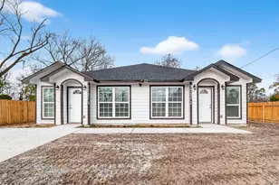 7725 Hoffman St, Houston, TX 77016 - Photo 1