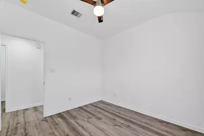 7725 Hoffman Street #B, Houston, TX 77016 - Photo 19