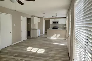 1911 Richmond Vantage Dr, Richmond, TX 77406 - Photo 7