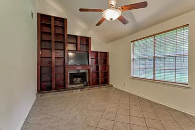 10 Lazy Morning Place, The Woodlands, TX 77381 - Photo 17