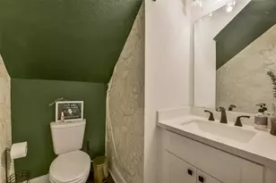 1228 Mcneil St, Houston, TX 77009 - Photo 13