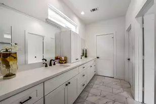1228 Mcneil St, Houston, TX 77009 - Photo 17