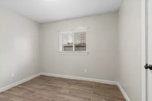 510 Brandywyne Dr, Friendswood, TX 77546 - Photo 13