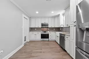 510 Brandywyne Dr, Friendswood, TX 77546 - Photo 7