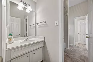 5911 Indian Hills Ln Ln, Sugar Land, TX 77479 - Photo 27
