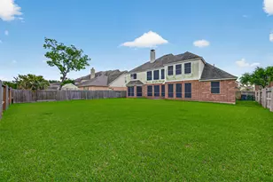 5911 Indian Hills Ln Ln, Sugar Land, TX 77479 - Photo 7