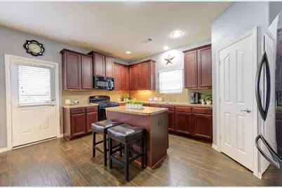 24514 Hikers Bend Drive, Katy, TX 77493 - Photo 7