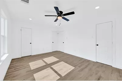 8021 Birmingham Street #A/B, Houston, TX 77028 - Photo 17