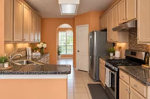 9506 Almeda Pines Dr, Houston, TX 77075 - Photo 7