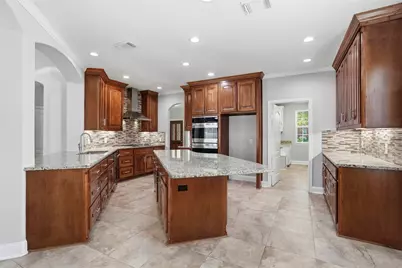 3909 Conroe Lake Court, Pearland, TX 77581 - Photo 11