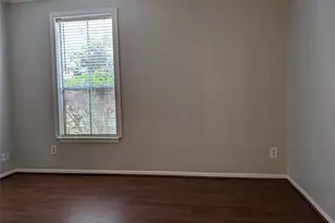 2100 Tanglewilde St, Houston, TX 77063 - Photo 9