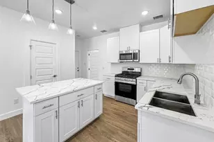 8141 Jeffery St, Houston, TX 77028 - Photo 7