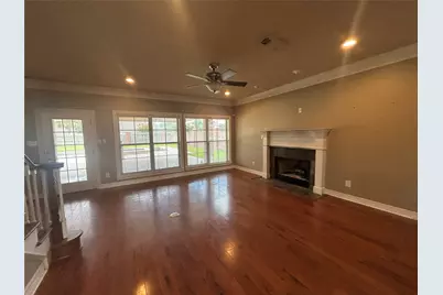 6305 Meadow Mist Street, Orange, TX 77632 - Photo 5