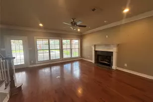 6305 Meadow Mist St, Orange, TX 77632 - Photo 5