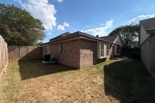 19858 Laurel Trail Dr, Cypress, TX 77433 - Photo 5