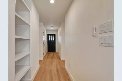 1211 Mere Drive, Pinehurst, TX 77362 - Photo 5