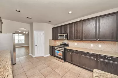 24711 Malca Manor Drive, Katy, TX 77493 - Photo 13