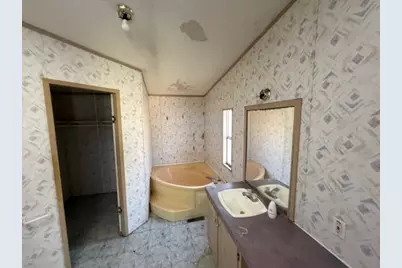 322 Nueces Drive, Trinity, TX 75862 - Photo 15