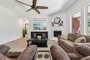 1607 Jacobs Forest Dr, Conroe, TX 77384 - Photo 9