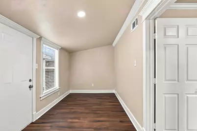 1204 Cordell Street, Houston, TX 77009 - Photo 9