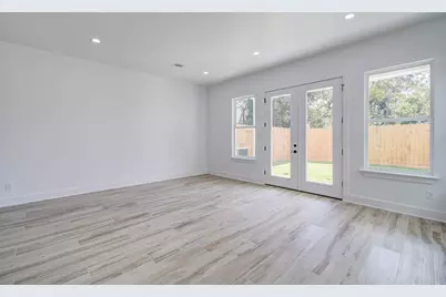 3728 Noah Street, Houston, TX 77021 - Photo 5
