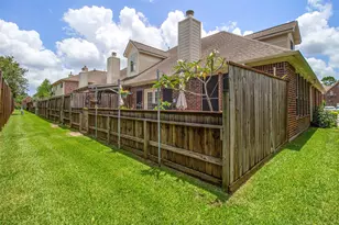 1408 S Friendswood Dr, Friendswood, TX 77546 - Photo 19