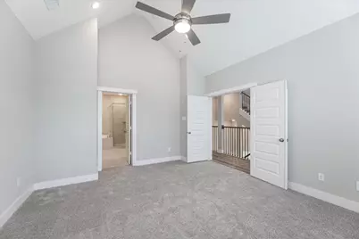 10981 Swang Link Drive, Houston, TX 77043 - Photo 11