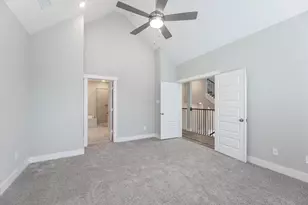 10981 Swang Link Dr, Houston, TX 77043 - Photo 11
