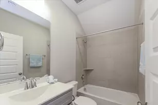 10981 Swang Link Dr, Houston, TX 77043 - Photo 25