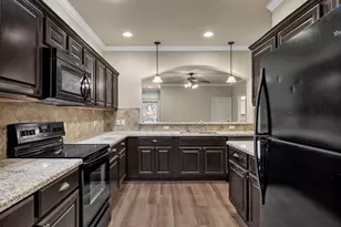 421 Momma Bear Dr, College Station, TX 77845 - Photo 15