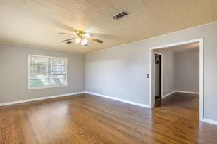 242 W Fannin, La Grange, TX 78945 - Photo 5