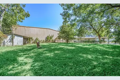 242 W Fannin, La Grange, TX 78945 - Photo 13