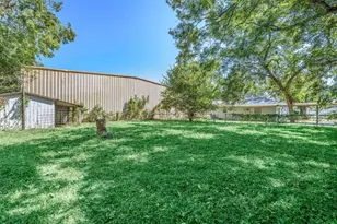 242 W Fannin, La Grange, TX 78945 - Photo 13