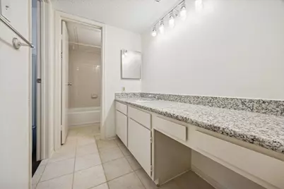 2120 El Paseo Street #2003, Houston, TX 77054 - Photo 9