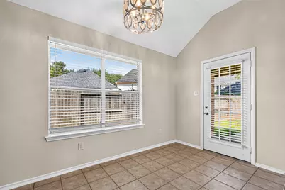 4903 Chappel Hill Drive, Missouri City, TX 77459 - Photo 13