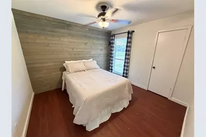 1415 Avenue E, Danbury, TX 77534 - Photo 13