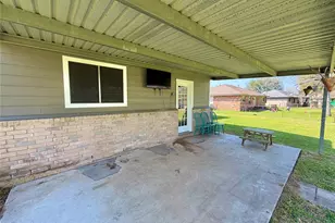 1415 Avenue E, Danbury, TX 77534 - Photo 29