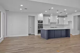 7147 Rustic Frst Dr, Katy, TX 77493 - Photo 3