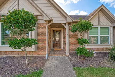2438 Hodges Bend Circle, Sugar Land, TX 77479 - Photo 5
