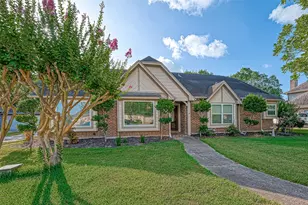 2438 Hodges Bend Cir, Sugar Land, TX 77479 - Photo 3