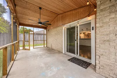 9232 Vickijohn Drive, Houston, TX 77031 - Photo 27