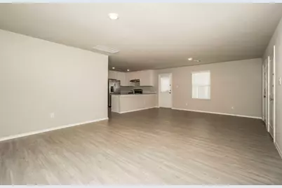 13719 Bucket Way, San Antonio, TX 78252 - Photo 5