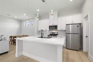 4311 Oats St, Houston, TX 77020 - Photo 7