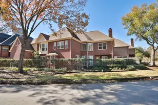 106 N Wynden Estates Ct, Houston, TX 77056 - Photo 49